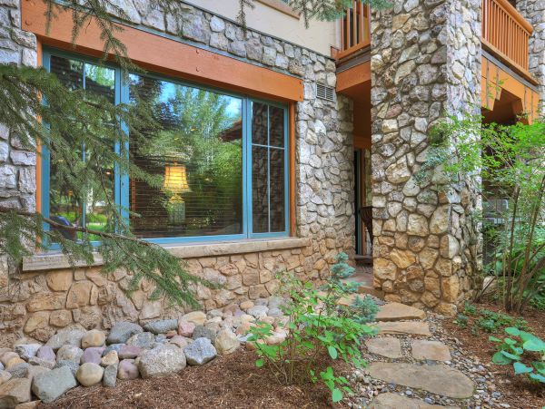 Beaver Creek Bachelor Gulch Condo 968422