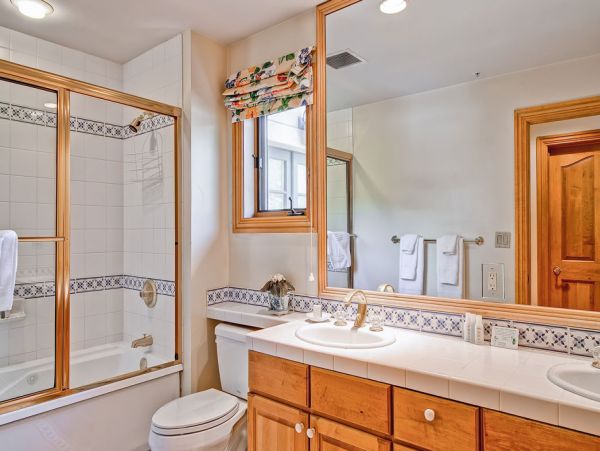 Beaver Creek Bachelor Gulch Condo 968426