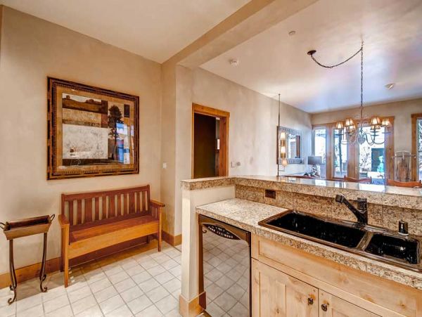 Beaver Creek Bachelor Gulch Condo 968434