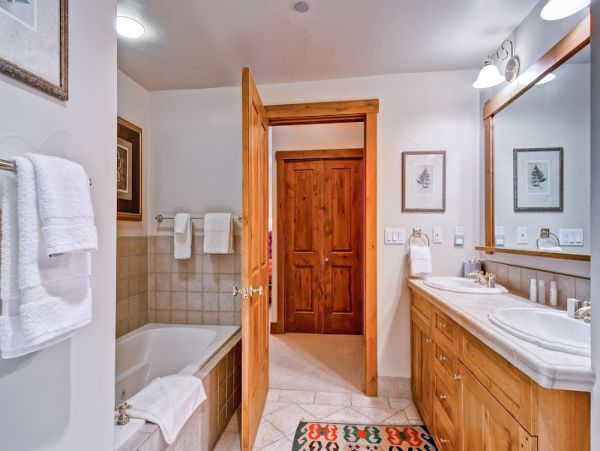 Beaver Creek Bachelor Gulch Condo 968436