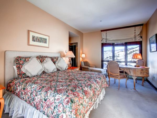 Beaver Creek Bachelor Gulch Condo 968442