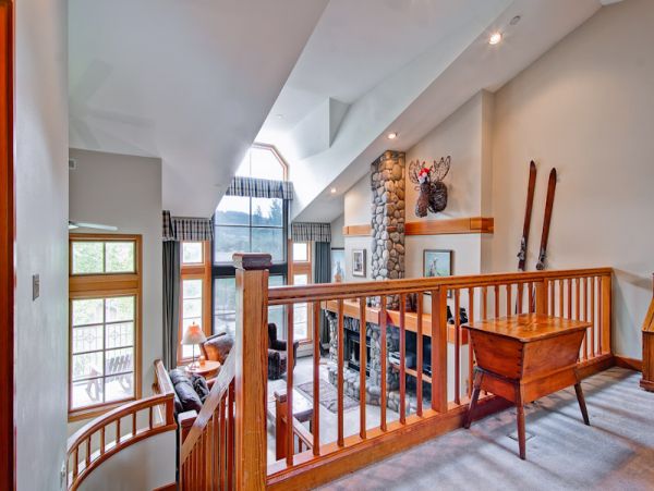 Beaver Creek Four Bedroom Vacation Rental Walk to Lift