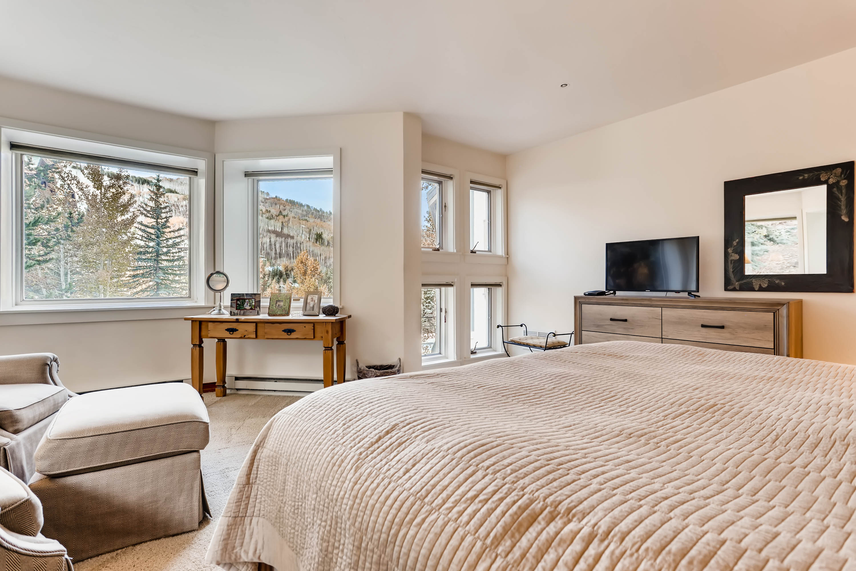 Beaver Creek Bachelor Gulch Condo 968465