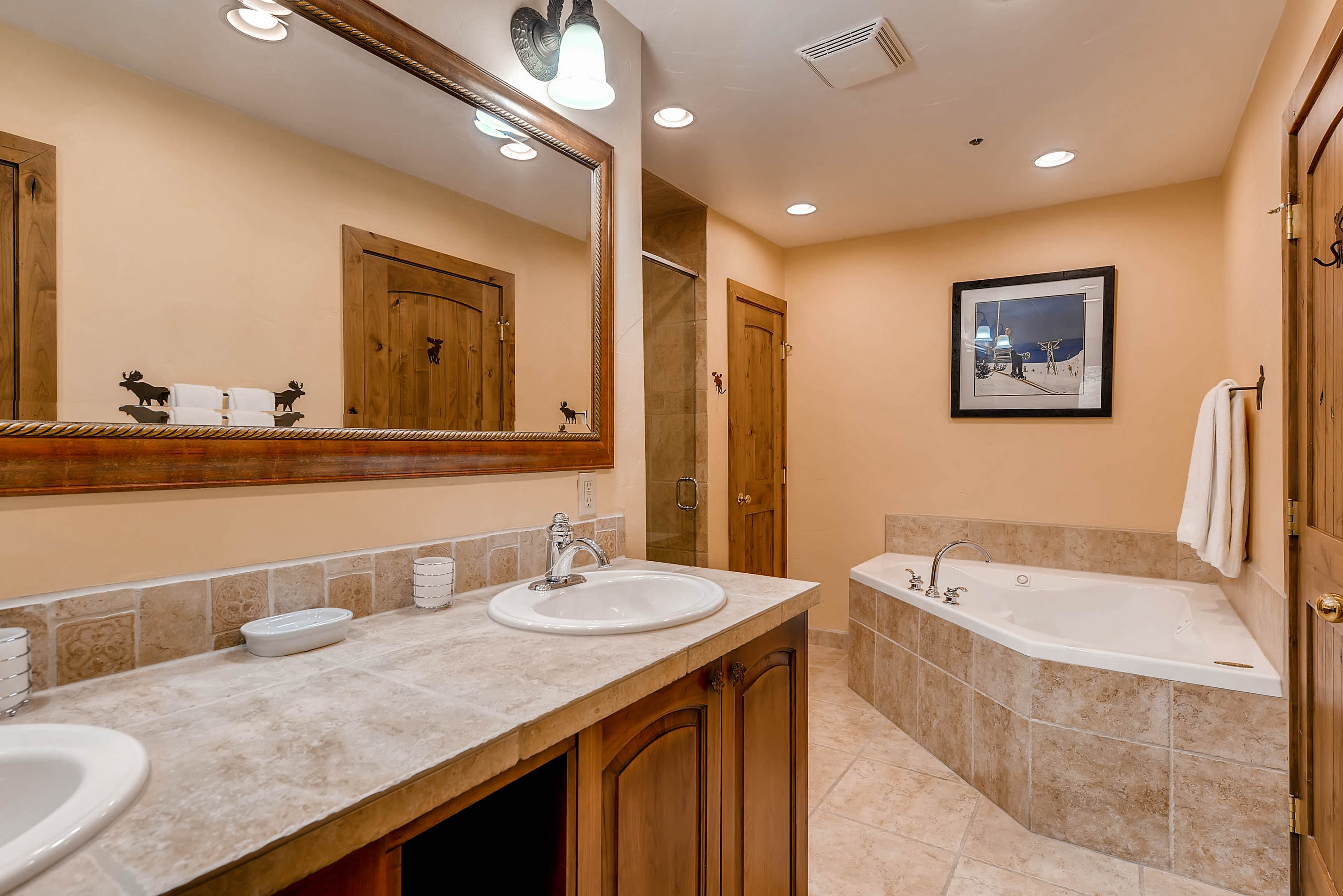 Beaver Creek Bachelor Gulch Condo 968467