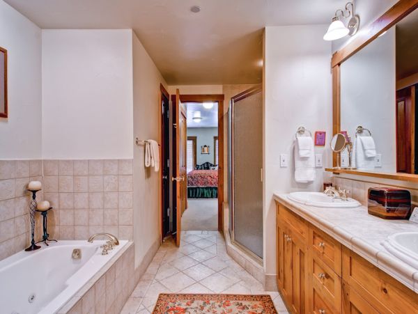 Beaver Creek Bachelor Gulch Condo 968476