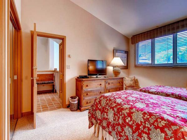 Beaver Creek Bachelor Gulch Condo 968477