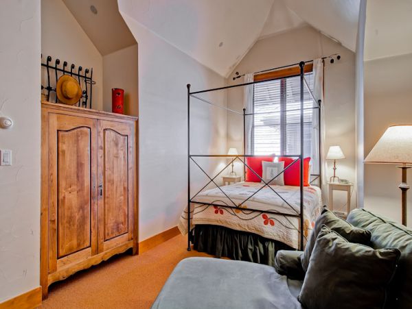 Beaver Creek Bachelor Gulch Condo 968478