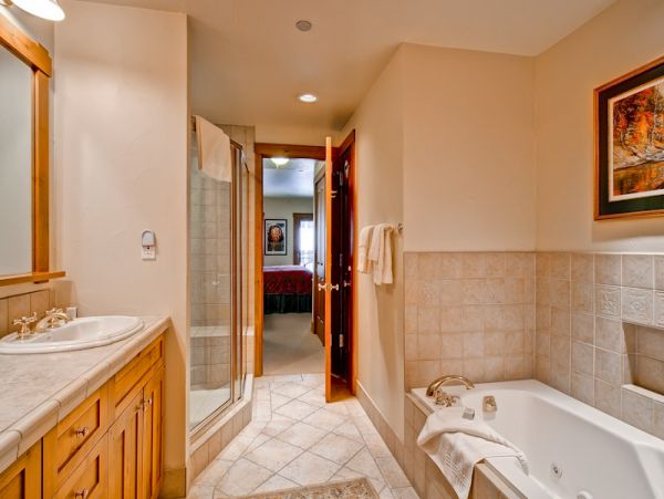 Beaver Creek Bachelor Gulch Condo 968478