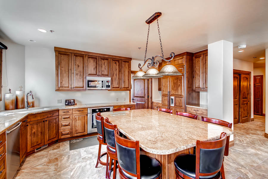 Beaver Creek Bachelor Gulch Condo 968481