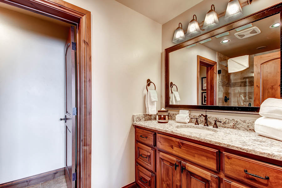 Beaver Creek Bachelor Gulch Condo 968484