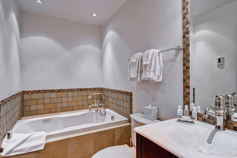Beaver Creek Bachelor Gulch Condo 968498