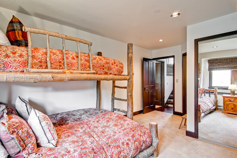 Beaver Creek Bachelor Gulch Condo 968498