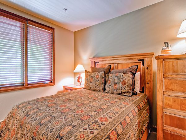 Beaver Creek Bachelor Gulch Condo 968499
