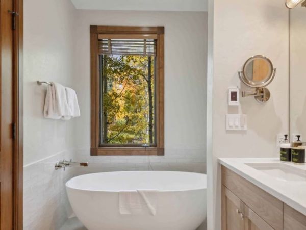 Luxury Vacation Rental in Beaver Creek for Families