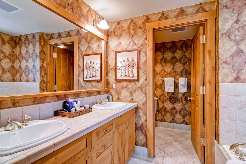 Beaver Creek Bachelor Gulch Condo 968504