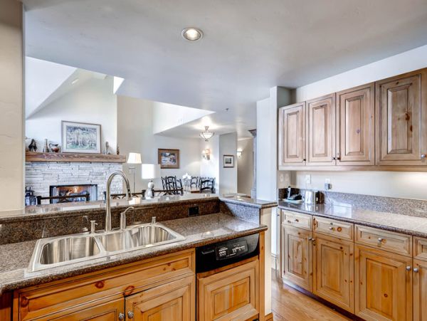 Beaver Creek Bachelor Gulch Condo 968510
