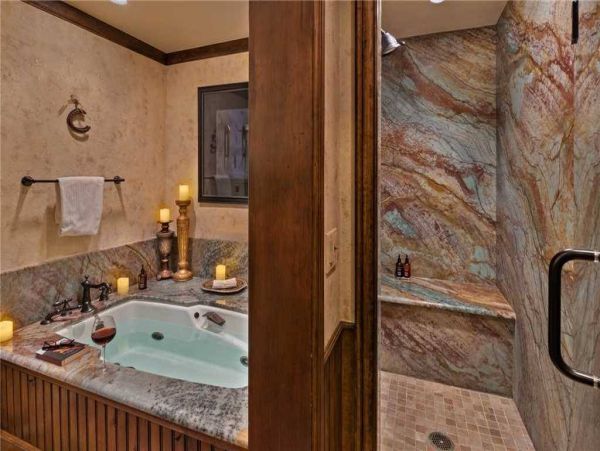 Gorgeous 4 Bedroom Townhome in Beaver Creek