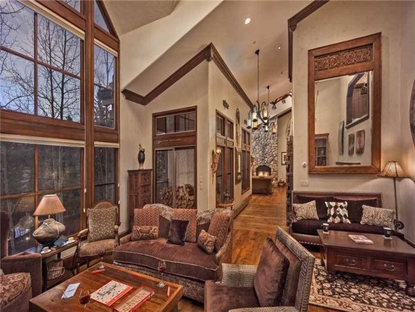 Gorgeous 4 Bedroom Townhome in Beaver Creek