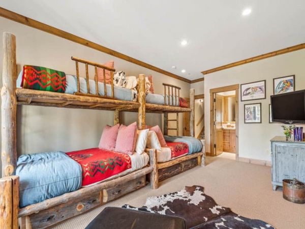 Luxury and Comfort Ski In Ski Out Residence