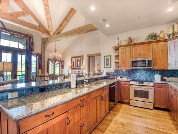 Beaver Creek Residence with 5 Bedrooms