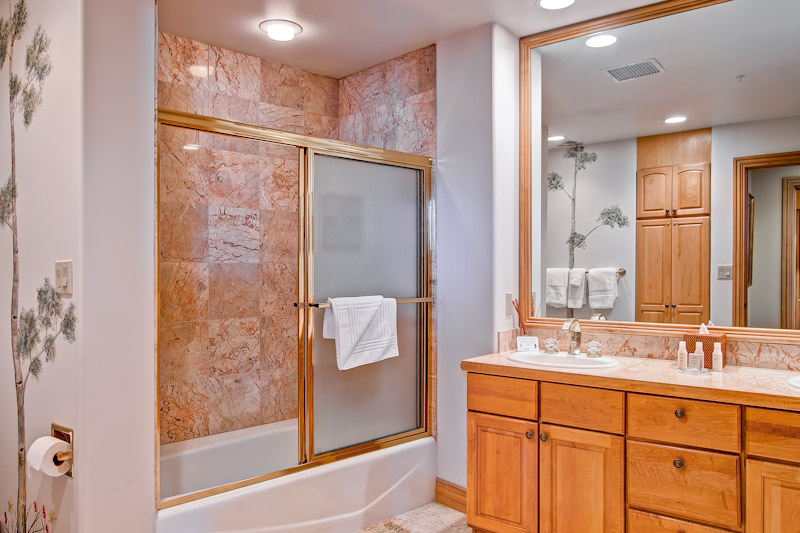 Beaver Creek Bachelor Gulch Condo 968530