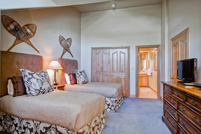 Beaver Creek Bachelor Gulch Condo 968530