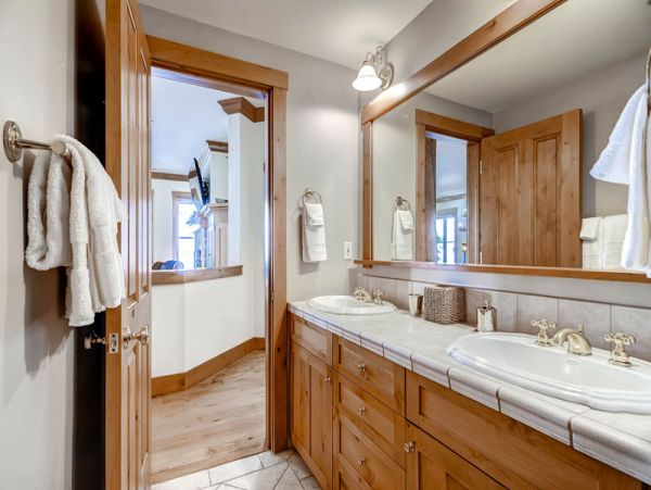 Beaver Creek Bachelor Gulch Condo 968534