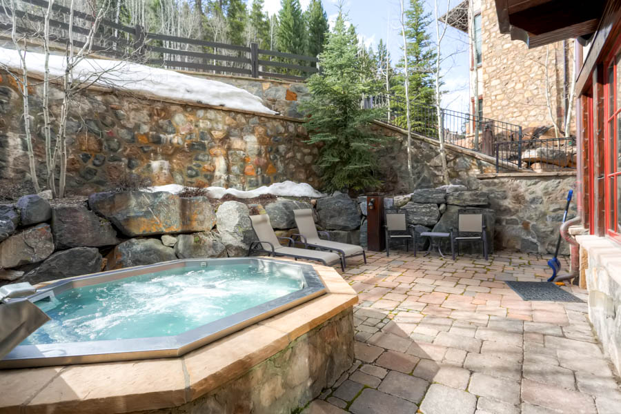 Beaver Creek Bachelor Gulch Condo 968536