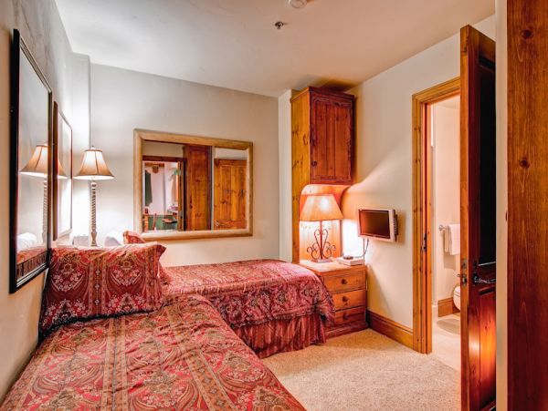 Beaver Creek Bachelor Gulch Condo 968564