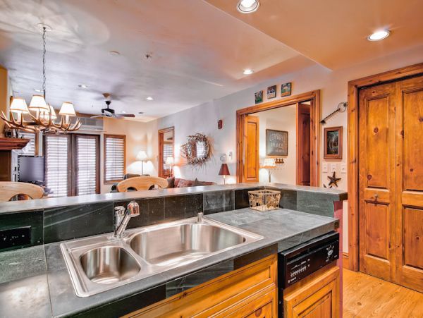 Beaver Creek Bachelor Gulch Condo 968573