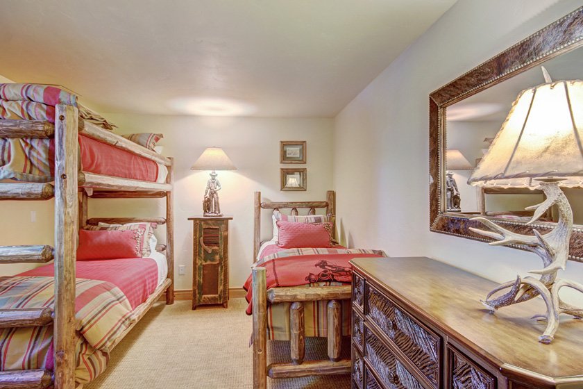 Beaver Creek Bachelor Gulch Condo 968580