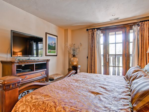 Beaver Creek Bachelor Gulch Condo 968593