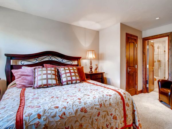 Beaver Creek Bachelor Gulch Condo 968595