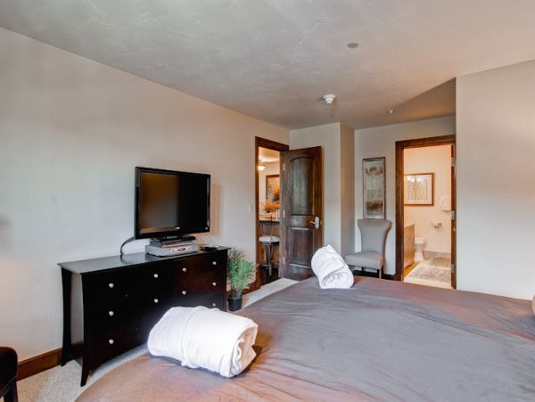 Beaver Creek Bachelor Gulch Condo 968597