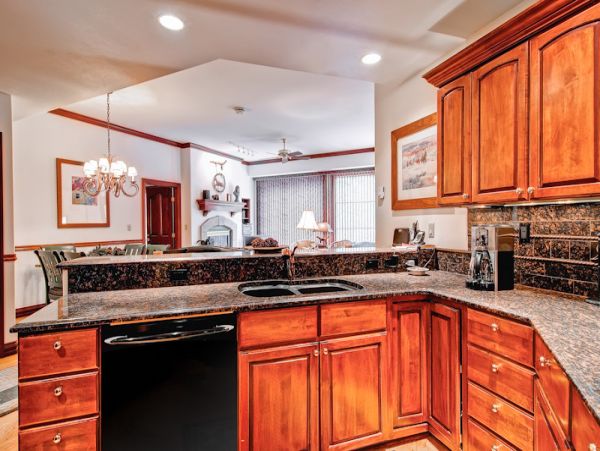 Beaver Creek Bachelor Gulch Condo 968600