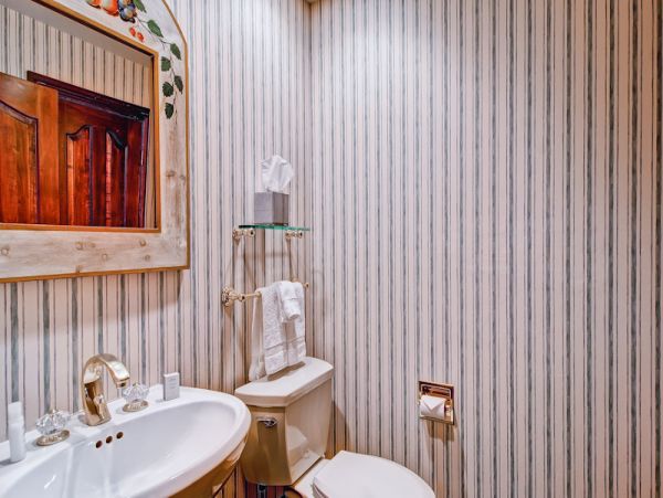 Beaver Creek Bachelor Gulch Condo 968600