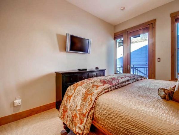 Beaver Creek Bachelor Gulch Condo 968601