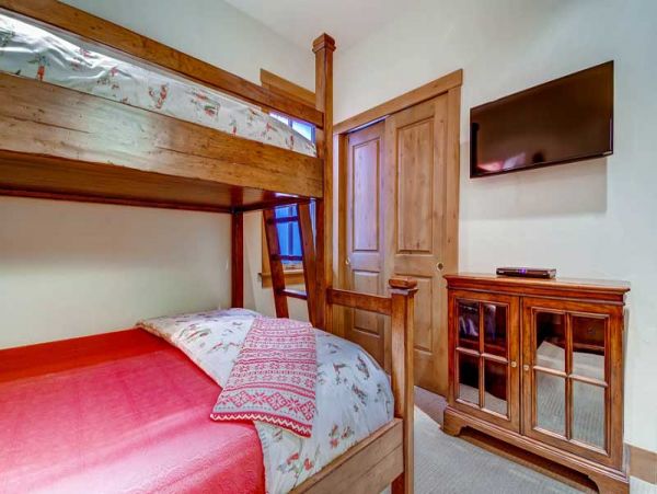 Beaver Creek Bachelor Gulch Condo 968601