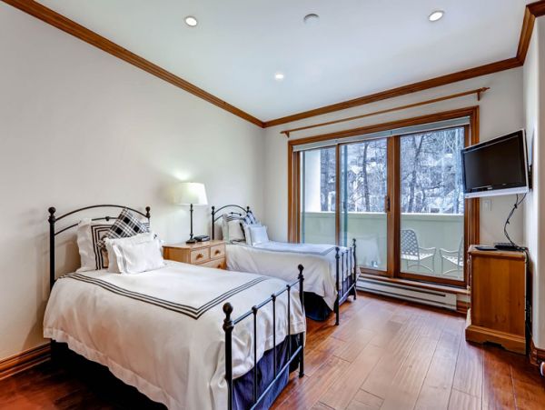 Beaver Creek Bachelor Gulch Condo 968611