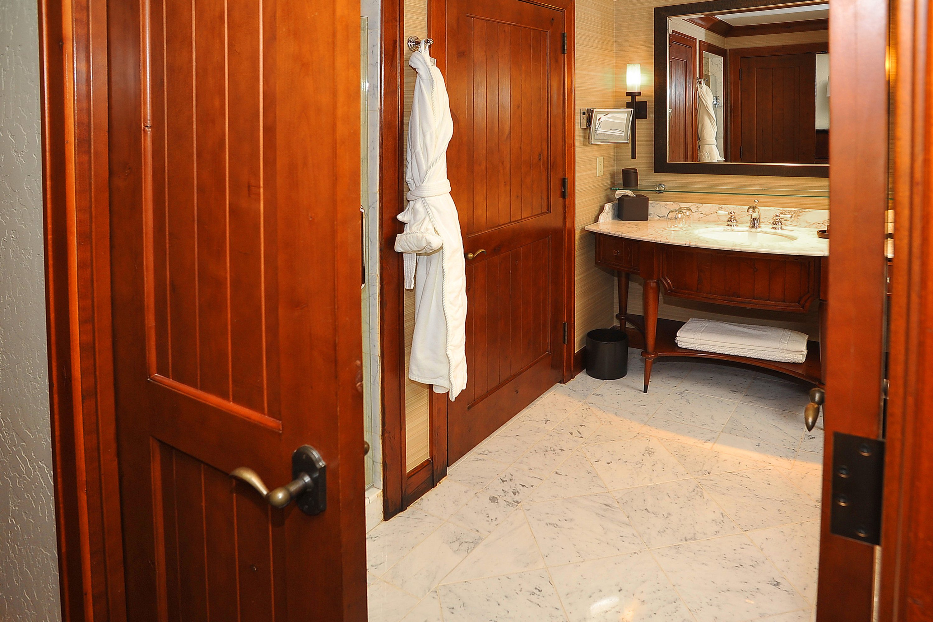 Beaver Creek Bachelor Gulch Condo 968621