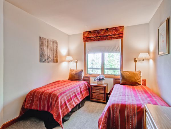 Beaver Creek Bachelor Gulch Condo 968630