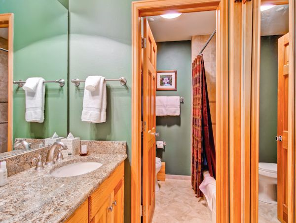 Beaver Creek Bachelor Gulch Condo 968633