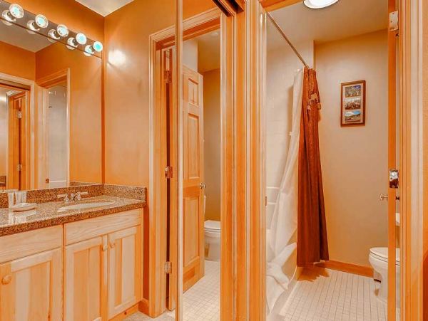 Beaver Creek Bachelor Gulch Condo 968634