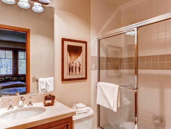 Beaver Creek Bachelor Gulch Condo 968638