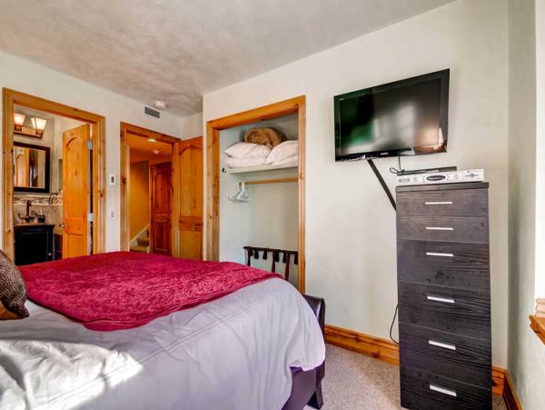 Beaver Creek Bachelor Gulch Condo 968639