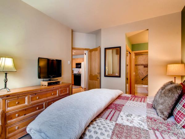 Beaver Creek Bachelor Gulch Condo 968642