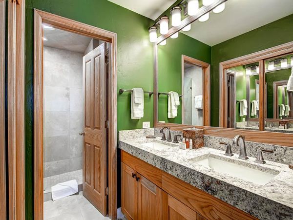 Beaver Creek Bachelor Gulch Condo 968644