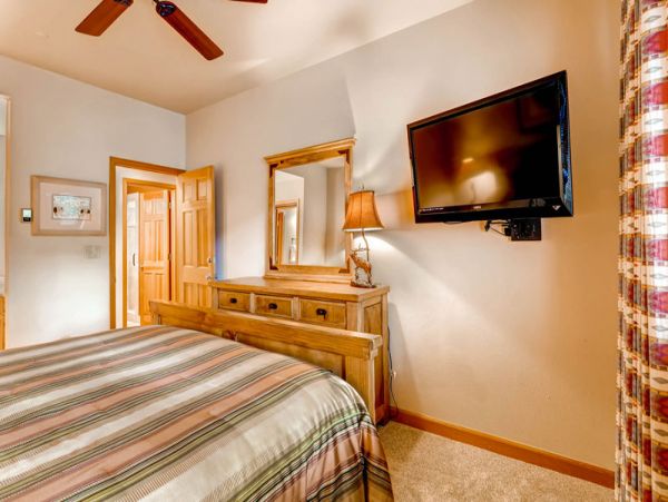 Beaver Creek Bachelor Gulch Condo 968647