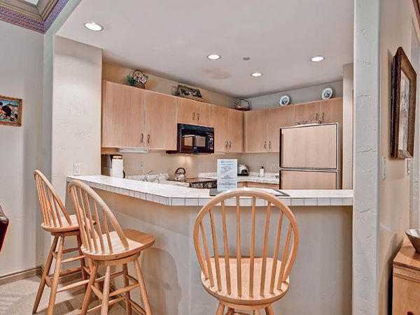 Beaver Creek Bachelor Gulch Condo 968650