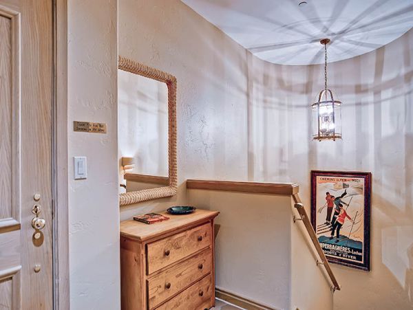 Beaver Creek Bachelor Gulch Condo 968650